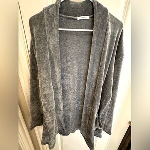 Soft grey cardigan with pockets medium